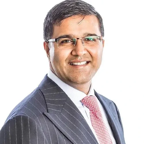 Headshot of Vikas Pota