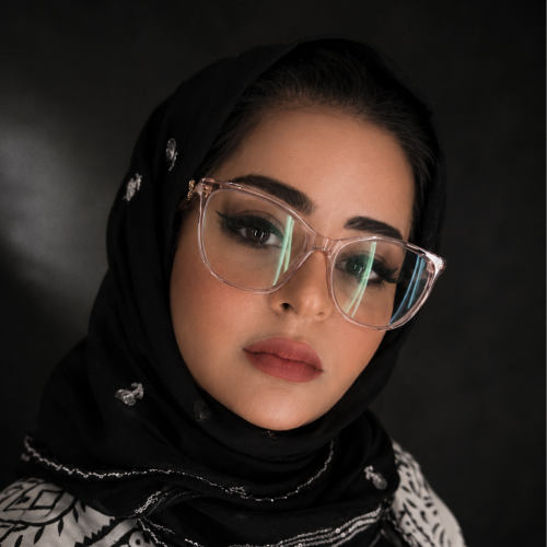 Headshot of Aisha Alshamsi