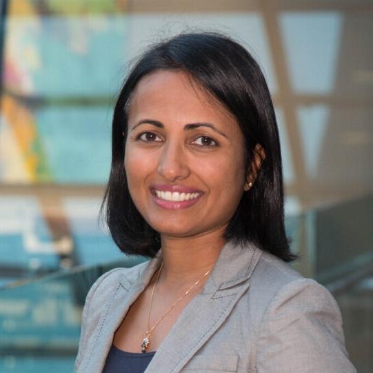 Headshot of Lisa George