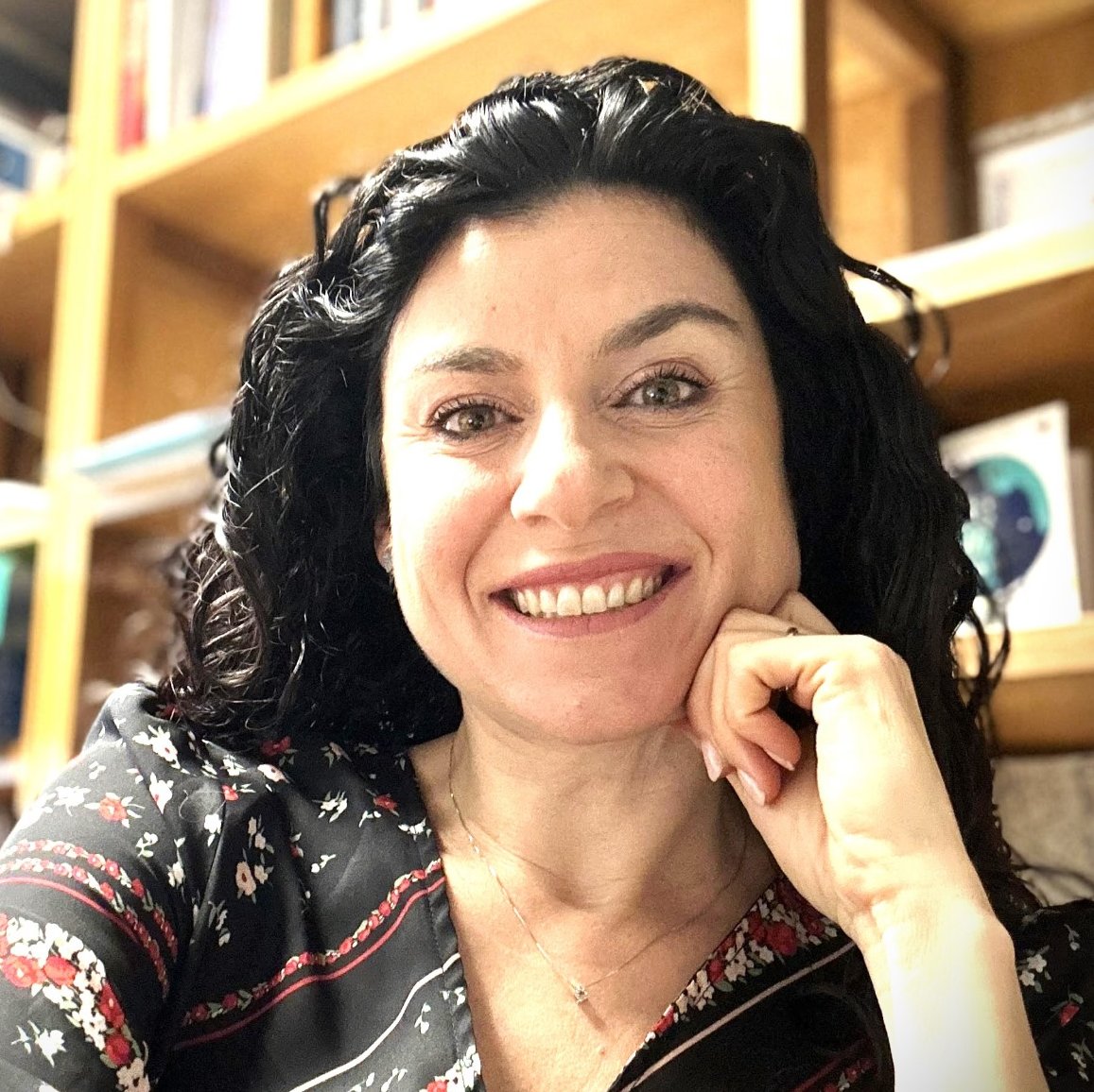 Headshot of Laura Di Giunta