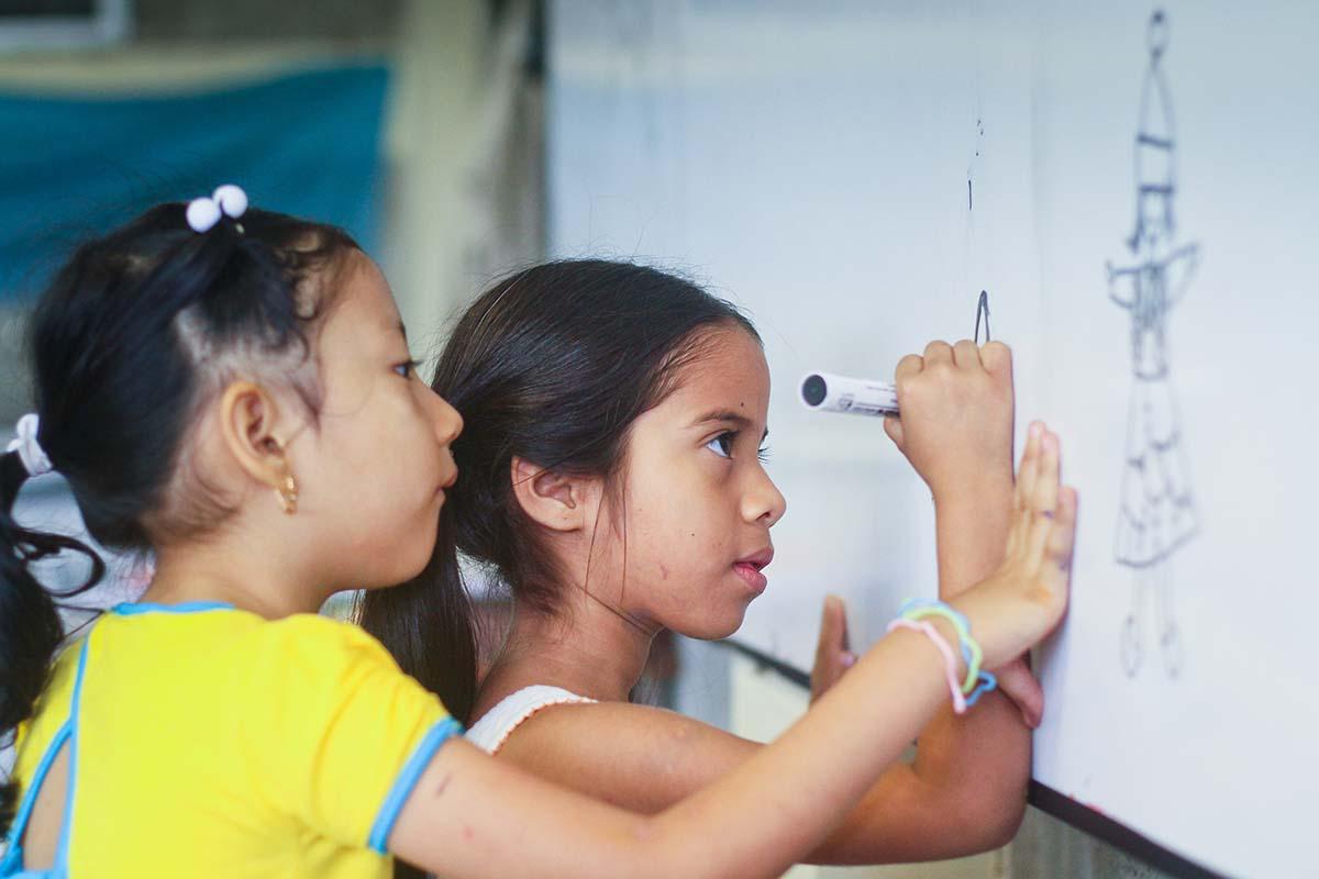 uploads/53527_LEAP-featured-girls-students-classroom-writing_for-email.jpg